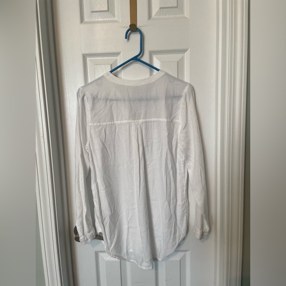 Old Navy Lightweight Popover Tunic - Cally Lily White - Picture 3 of 5